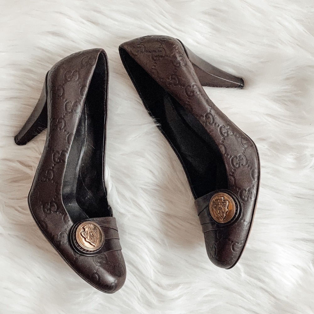 Gucci Monogram Brown Leather Vintage Pumps